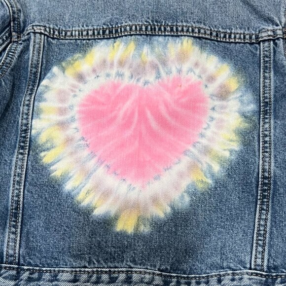 GAP Kids Tie Dye Heart Jean Jacket, Snaps, M, 8-9 yrs - Picture 6 of 8